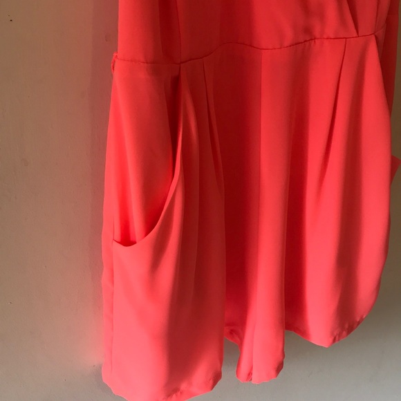 Express Romper - Size 2 - New w/o Tags - Picture 3 of 7